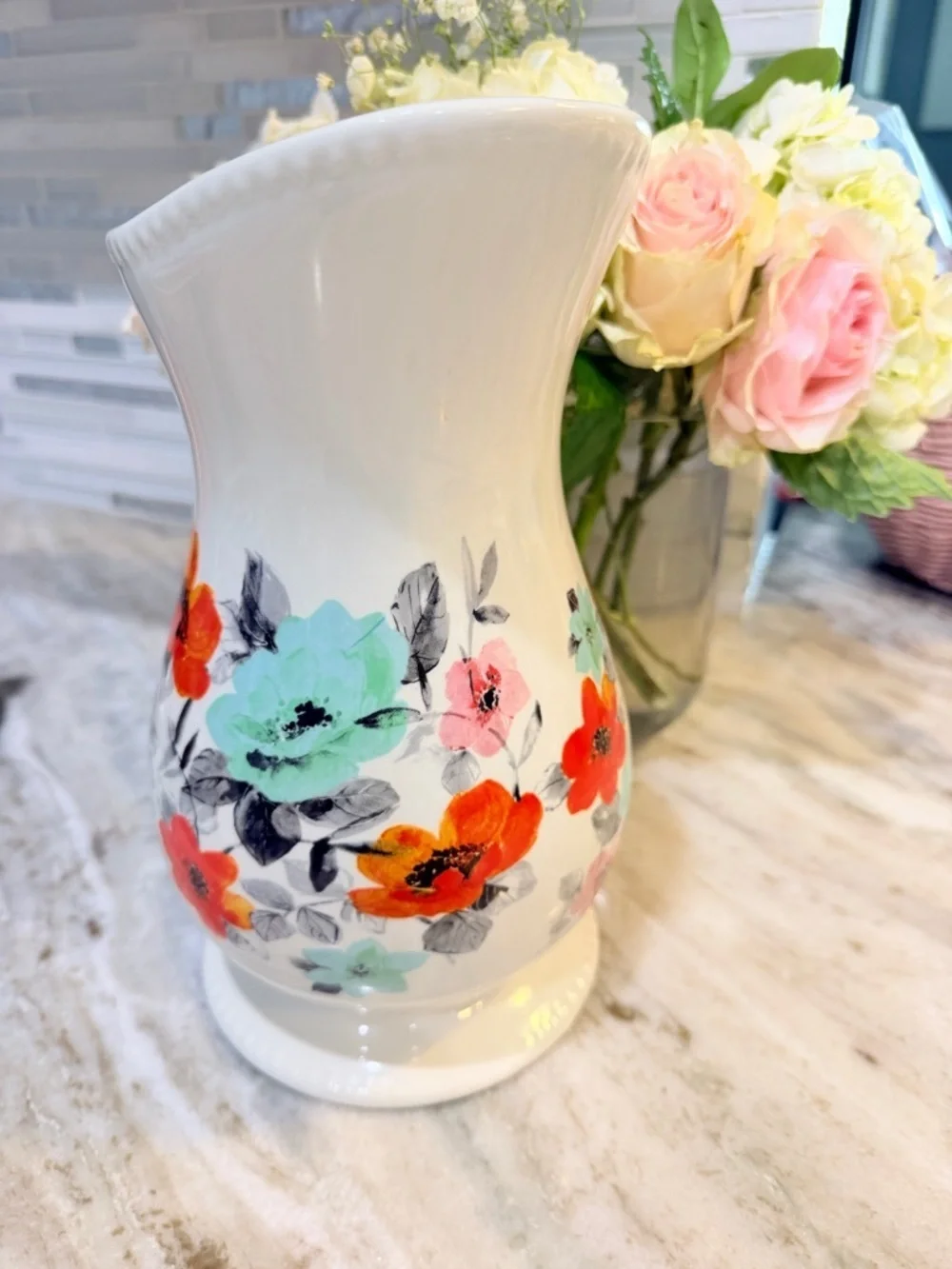 Pioneer Woman  Flea Market 2 Quart Pitcher Floral Design